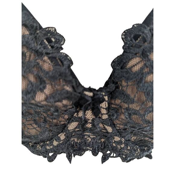 Dita Von Teese Women's Black Lace Velvet Straps Bra Size 34H - Picture 6 of 15